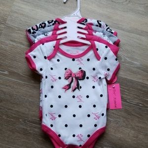 Betsey Johnson 5 PC baby set